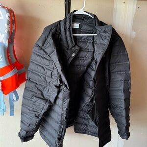 Columbia Men's Black Puffer Jacket